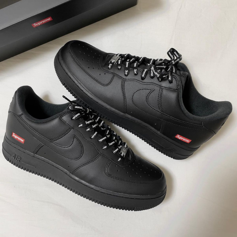 Nike Air-force One (Supreme) Black