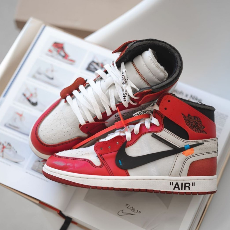 Nike Off-white (Red)