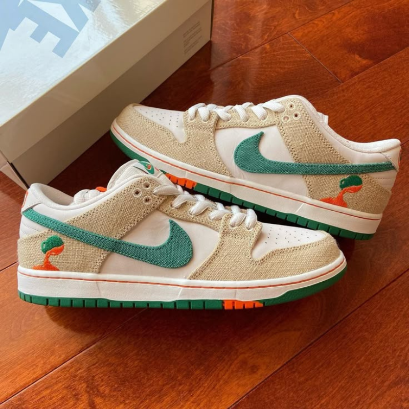 Nike SB Dunk (Collab)  Gray